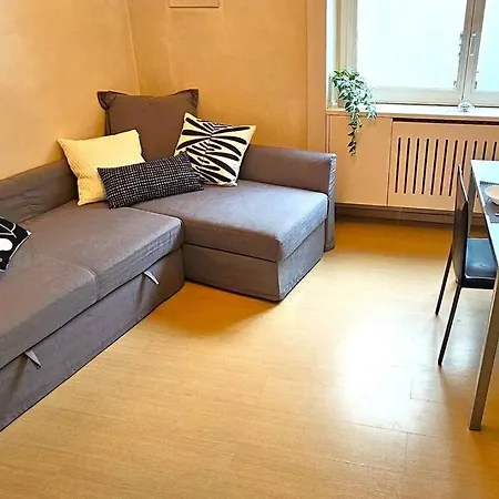 Family Comfort, Duomo 15min Walk Away, With Parking In Front * Μιλάνο